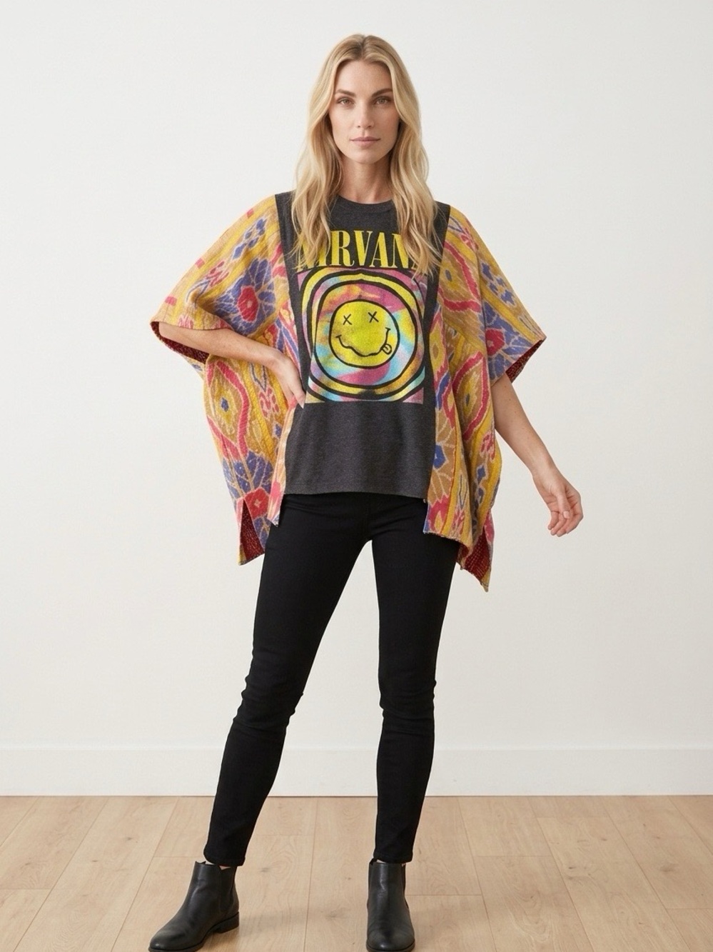 NIRVANA Handcrafted Upcycled Kantha Tunic NWT One Size